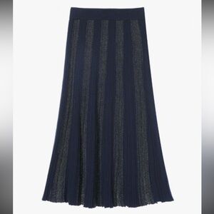 💙 St. John Metallic Knit Pleated Maxi Skirt – Size Small – Navy